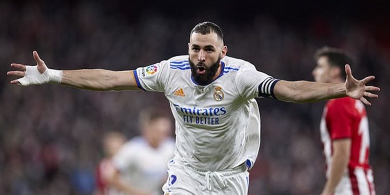 Cầu thủ Real Madrid xuất sắc nhất mùa giải 2021 - Karim Benzema